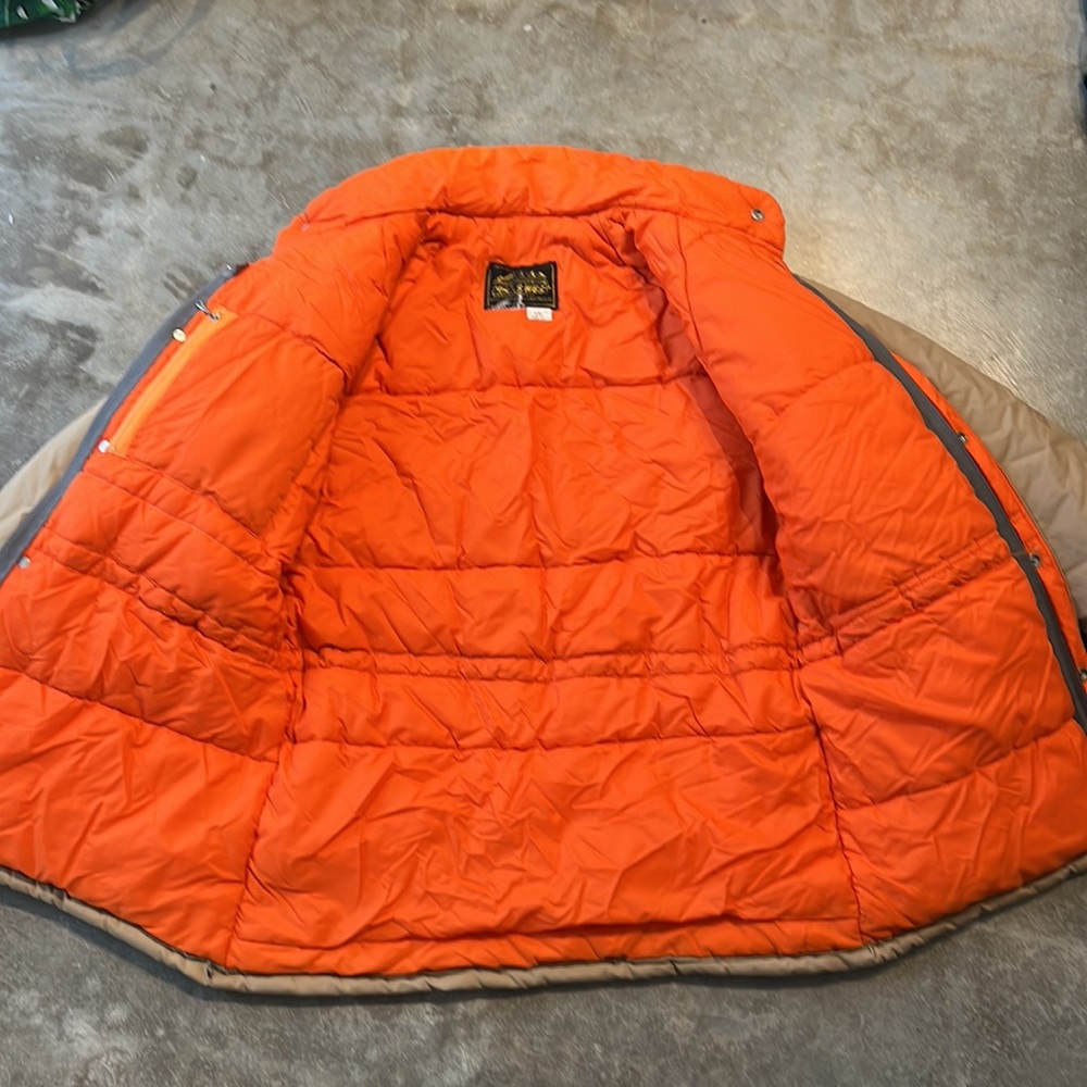 Big Jacket - Picture 3 of 3